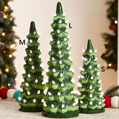 🎁🎄 Retro Hand-Painted Tabletop Christmas Trees (Limited Quantities)